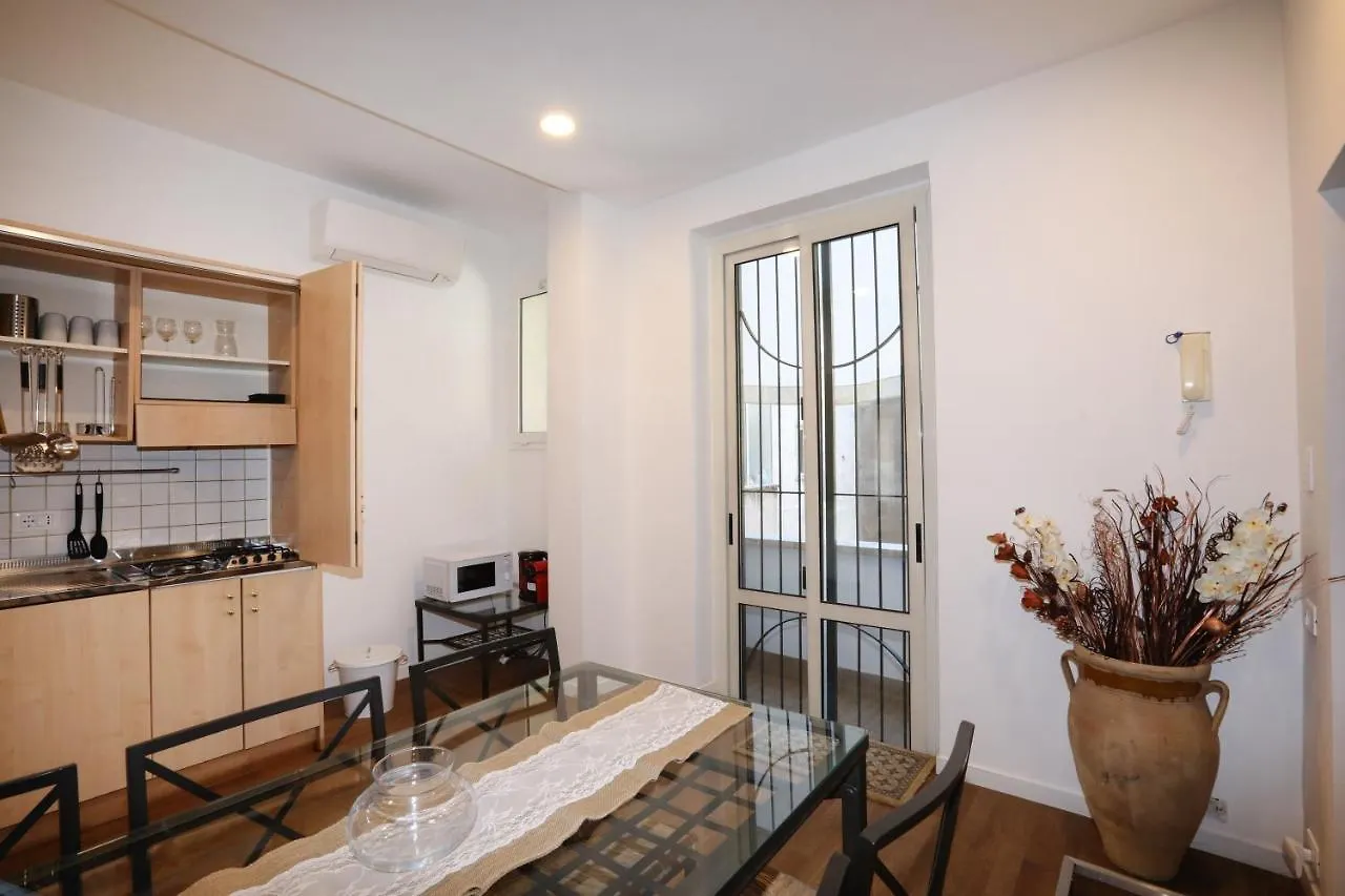 Unique Luxury Apartment And Rooms 罗马