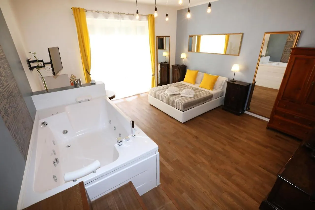 Unique Luxury Apartment And Rooms 罗马