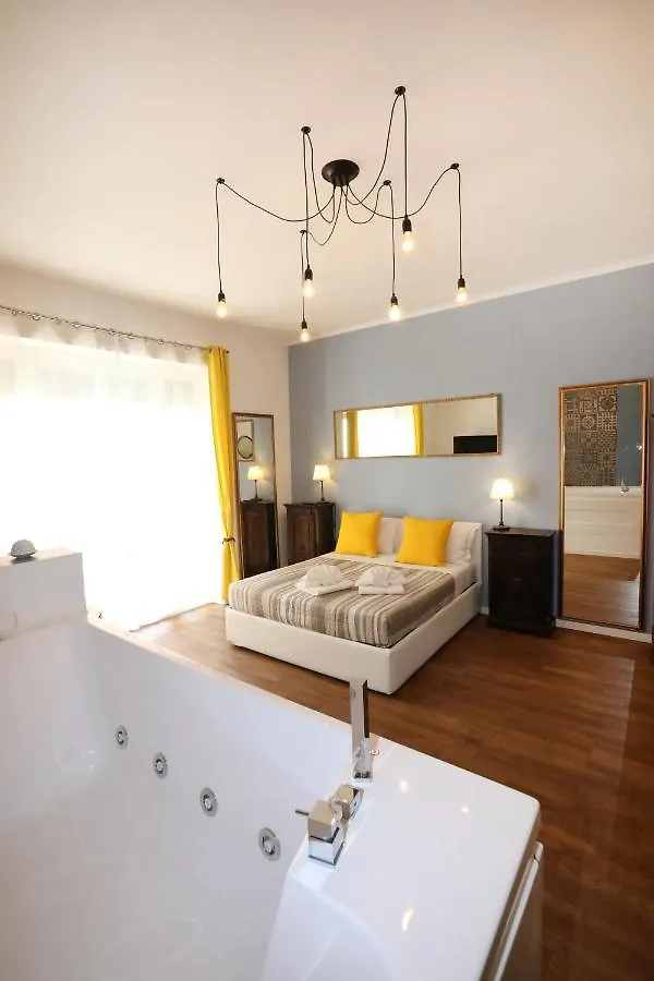 Unique Luxury Apartment And Rooms 罗马