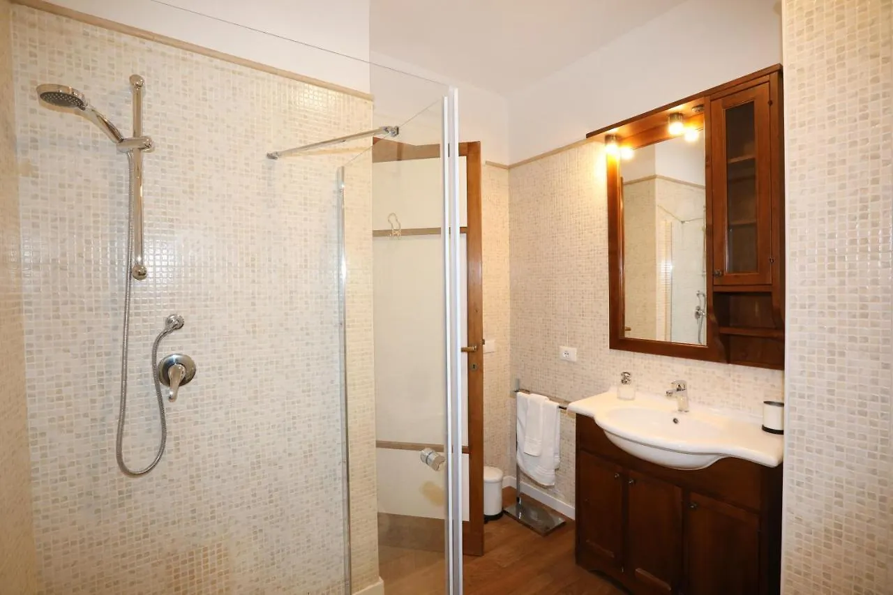 Unique Luxury Apartment And Rooms 罗马