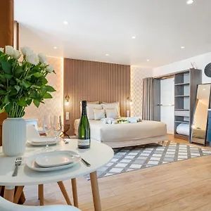 Renting - Massena - Luxe - Jacuzzi - Terrace - King Bed - Ac Appartement Nice